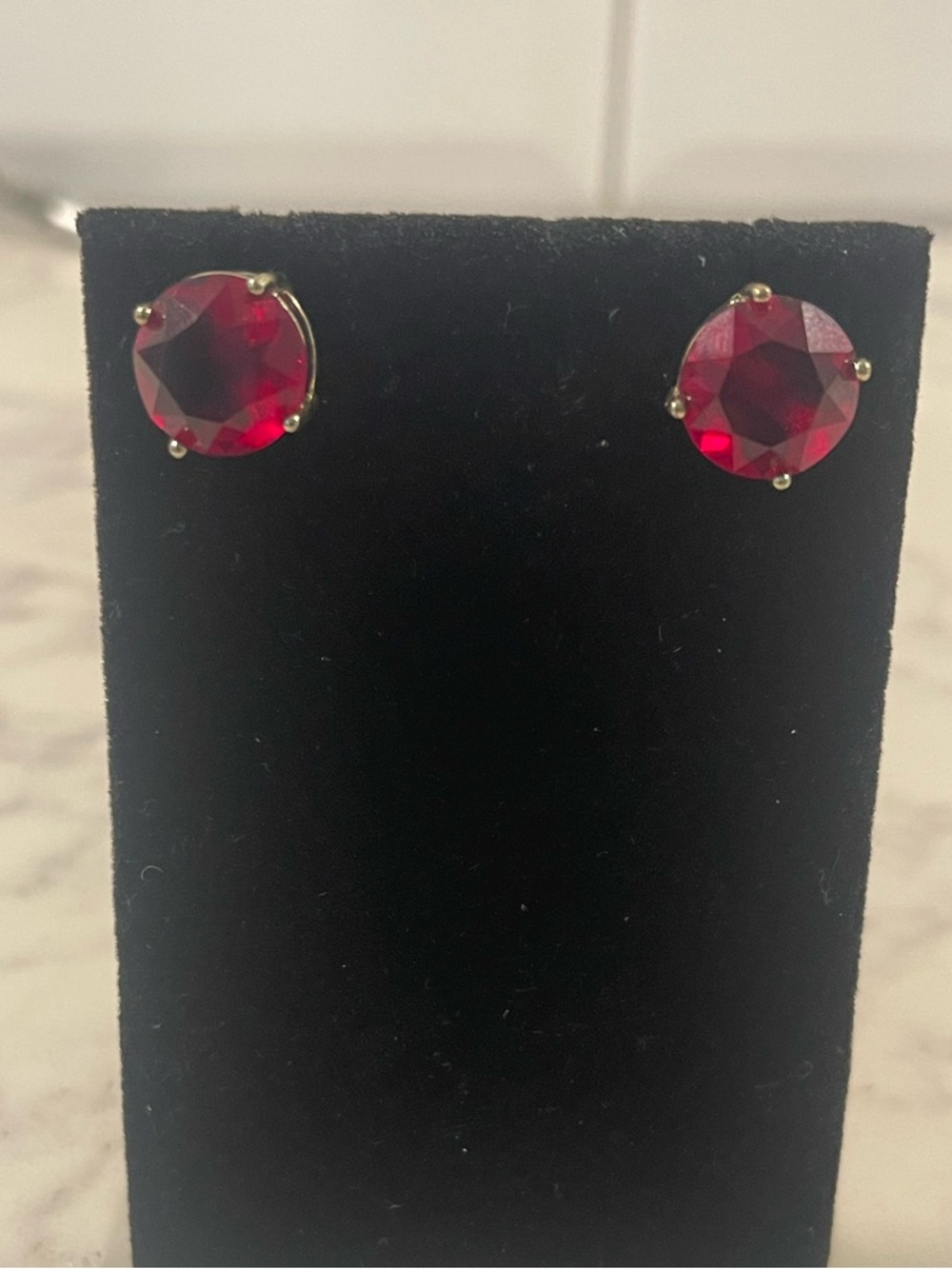 Red Crystal Round Stud Earrings - Women Jewelry
